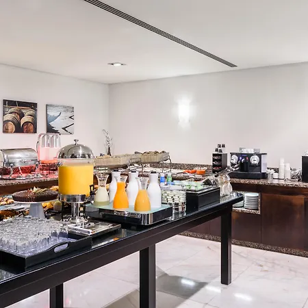Eurostars Artes 4* Oporto